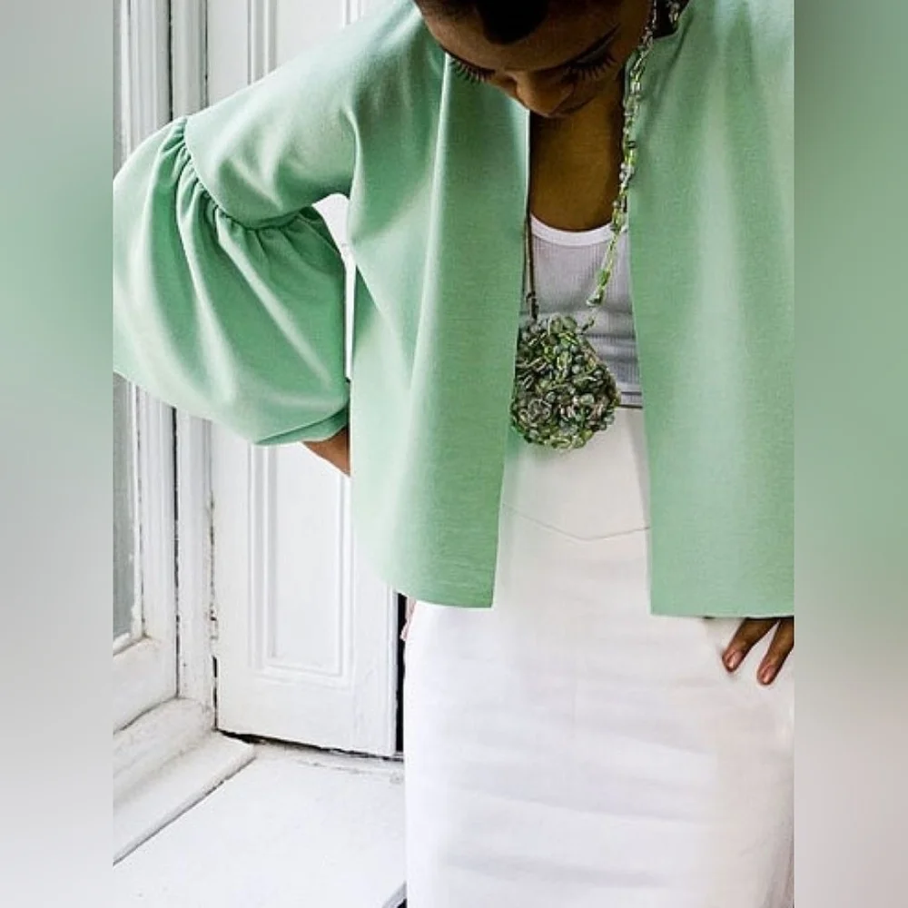 Sz 6 US Grey Topshop Cropped Blazer Ruffled Bell Sleeves Open Front